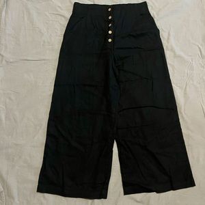 U2B cropped wide legged linen pants, size M, colour: black